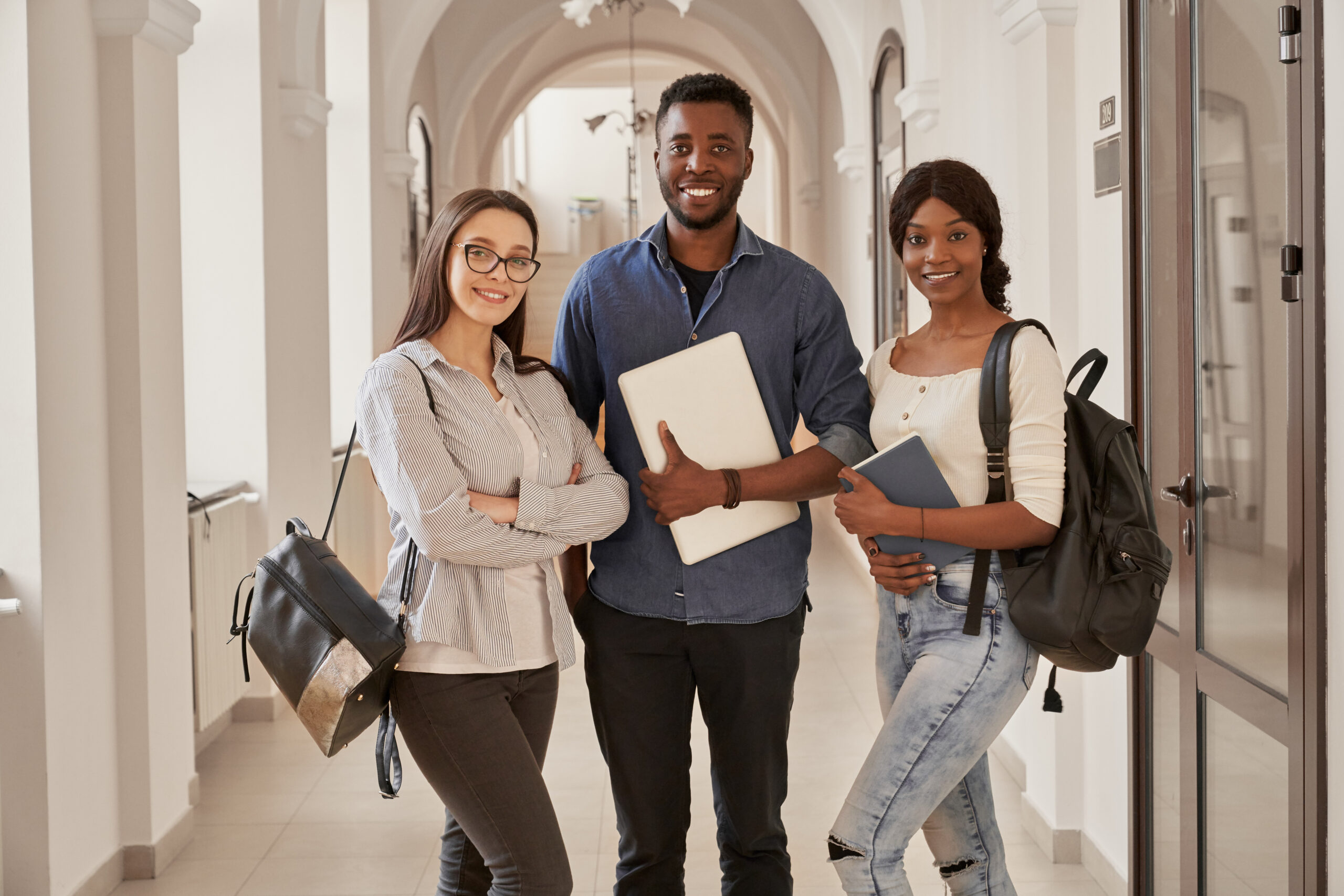 Aide Financières Pour Étudiants Étrangers